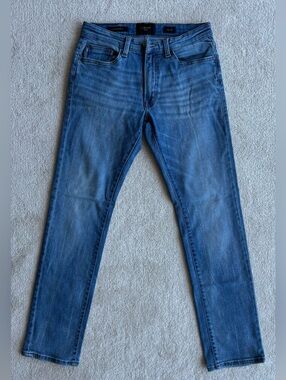 Outpost Men’s Straight Fit Blue Jeans - Classic Everyday Style